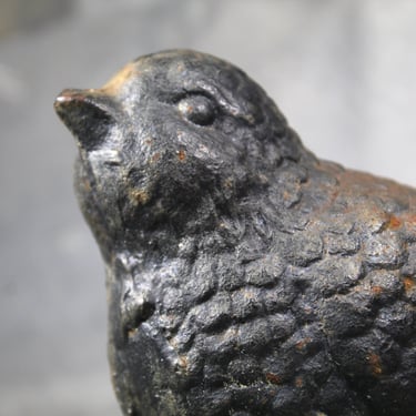 Vintage Cast Iron Wren | Small Bird Door Stop | Vintage Wrought Iron | Bixley Shop 