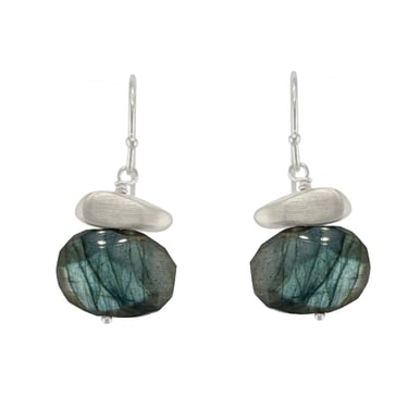 Philippa Roberts | Labradorite Nugget Earring