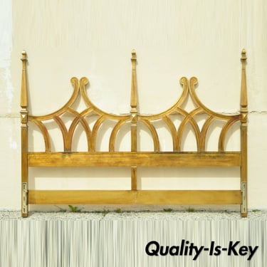 Italian Hollywood Regency Gold Gilt Carved Wood King Size Post Bed Headboard