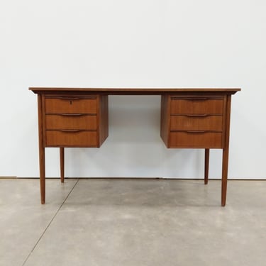 Vintage Danish Mid Century Modern Teak Desk 