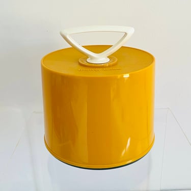 Vintage 1970s Groovy Retro MOD Yellow Plastic Disk Go Case 45 Record Tote Carter Industries 