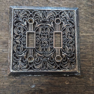 Vintage Metal Filigree Double Light Switch Plate