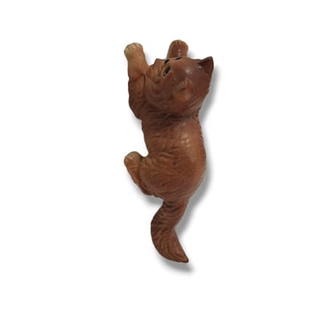 Vintage Wall Climbing Cat, Brown Ceramic Kitty Cat, Mid Century Modern, Inside or Outside, Retro Cat Lover Gift, Vintage Wall Hanging Decor 