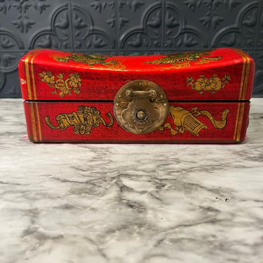 Vintage chinese jewelry box