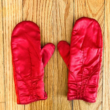 50s/60s Glam Cherry Red Satin Fleece Lined Mittens 