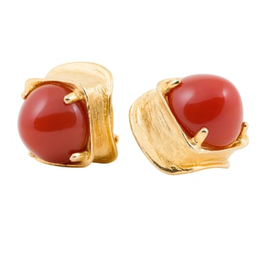 Pauline Rader 1980s Vintage Faux Red Coral Cabochon Square Clip-On Earrings 