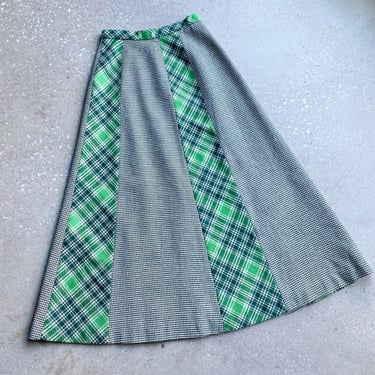 Vintage 1970s Green Plaid Maxi Skirt / Vintage 1970s Holiday Skirt / Vintage 70s Winter Skirt / Vintage Winter Maxi Skirt / Green Plaid Maxi 