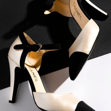 CHANEL White and Black Buckle Strap Heels (Sz. 37.5)