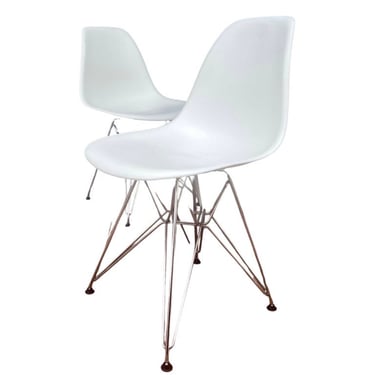 Iconic Molded Plastic Chairs Designed by Charles Eames for Herman Miller Set