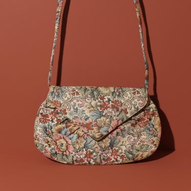 Vintage Floral Tapestry Handbag, Grandmas Chic Purse 