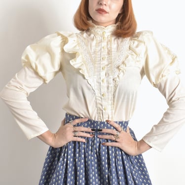 Vintage 1970s Blouse / 70s Gunne Sax Mutton Sleeve Blouse / Cream ( small S ) 