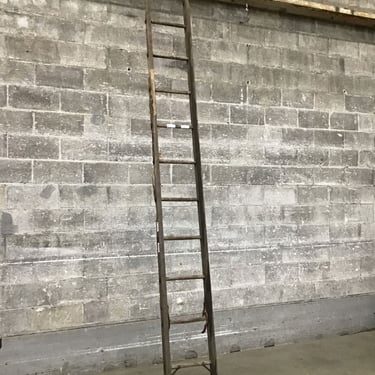 Yard Art Wood Ladder (Seattle)