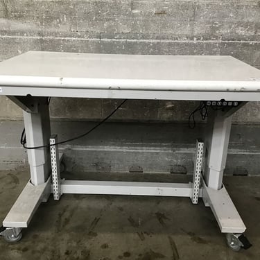 Adjustable Height Work Table (Seattle)