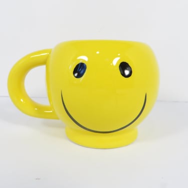 Vintage Happy Face Mug - Yellow Happy Face Mug 