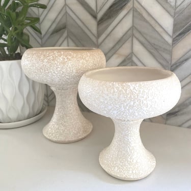 California Original Pottery Mid Century Modern Footed Planter Vase, Speckle Spatter Stucco White Cream Finish, Vintage Compote, Centerpiece 