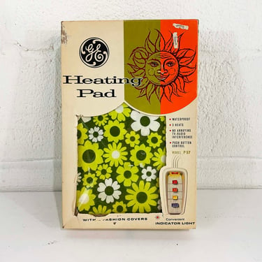 Vintage Flower Power Electric Heating Pad General Electric Green White 1970s 70s NOS Deadstock MCM Mid-Century New in Box Floral Flowers 