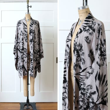 vintage 1980s kimono jacket • silky silver abstract print flowing rayon jacket 