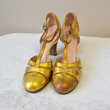 1930s Metallic Gold Leather T-Strap Heels 