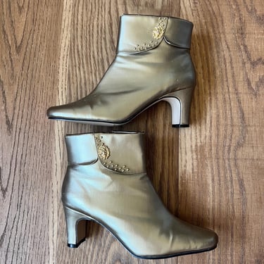 1980s Vintage Ankle Boots Metallic Shoes GOLD LION 80s Heels 