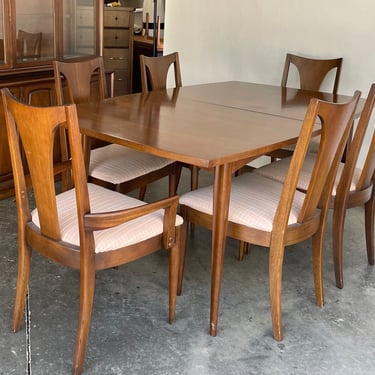 Mid century Broyhill Emphasis Dining Set with six chairs 