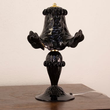 Black Murano glass table lamp with artistic decoration, handmade Made in Italy design lamp 