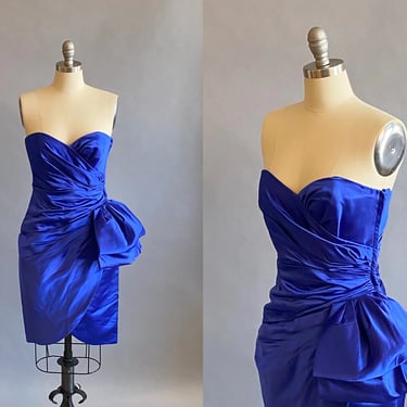 1980s Victor Costa For Saks Fifth Avenue Dress / Party Dress / Cocktail Dress / Size Small - Medium 