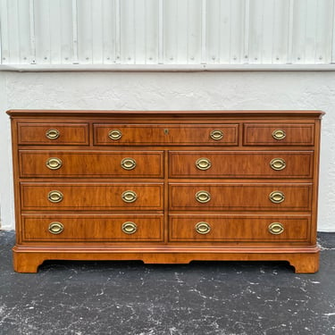 Vintage American Dresser by Drexel Yorkshire Collection with 7 Drawers, Brass Hardware and Ebony Inlay - Traditional Wood Bedroom Furniture 