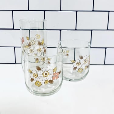 Set of Three Vintage Mismatched Short and Tall Fleur De Bois Peach Floral Tumbler and Juice Glasses, MCM Glassware 