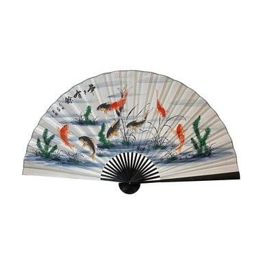 Chinese Handmade Fan Shape Pond Fishes Theme Paper Painting ws2012E 