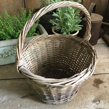 Rustic French Market Posy Basket, Handwoven Willow Basket, Flower Basket Storage 