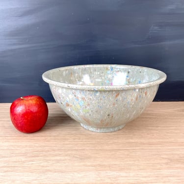 Texas Ware confetti spatter bowl #118 - 10" - vintage kitchenware 