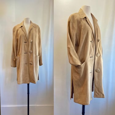 Vintage 50s 60s SUEDE Coat / SOFT Buttery Tan Leather / Covered Buttons + Deep Front Pockets + Side Vents / Lipman's 