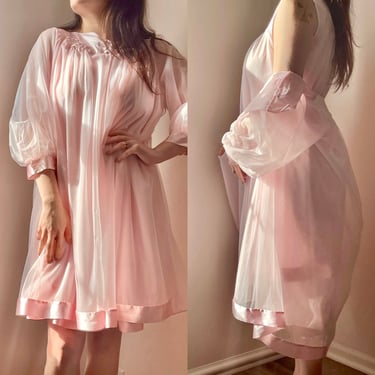 Nightgown and Peignior Two piece Set Pale Pink 1960's fits M - L Gossard Artemis 