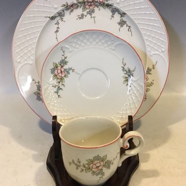 Villeroy Boch Trio Dessert Plate Demitasse Cup & Saucer By Danbury Mint, tea party set, tea cup with desert dish, 3 piece tea set 