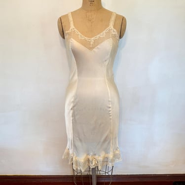 Ivory/Cream Silk Slip with Lace Trim - 1940s 