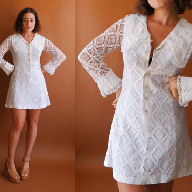 Vintage 60s White Lace Mini Dress/ 1960s Mod Long sleeve Dress/ Size Small 