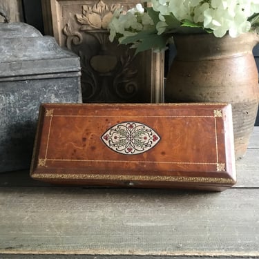 French Tooled Leather Box, Glove, Jewelry, Travel Case, Tooled Gilded Leather Desk Storage Organizer, Game Box, Red Silk Interior, Edwardian 