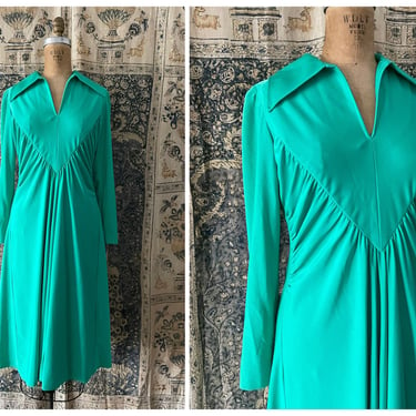 Vintage ‘70s RONA New York spearmint green dress with dagger collar | disco dress, seventies dance party, M 