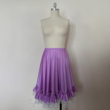 1990s Purple Elastic Waist Skirt, Extra Small to Medium | 90s Vintage Lavender Petticoat w/ White Lace Ruffle (XS, S, M, 20 to 30 waist) 