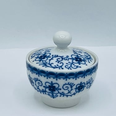 Vintage  Blue and White Sugar Bowl Wissterling Schwarzenbach Porzellan Bavaria Germany Porcelain 