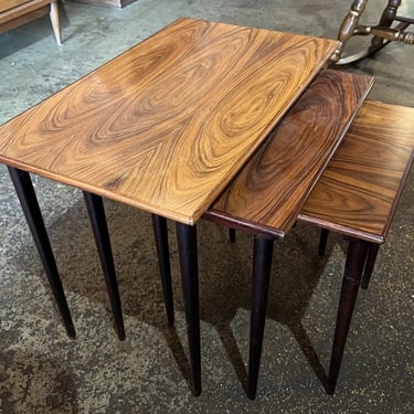 Laminate Top Wood Nesting Tables