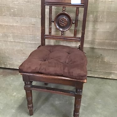 Antique Office Chair (Tacoma)