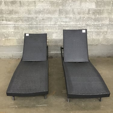 Lounge Chair Pair (Seattle)