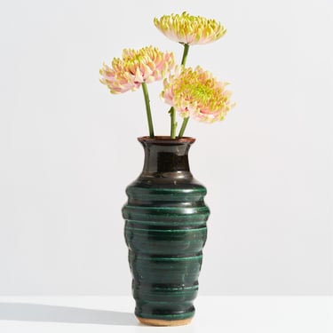 Vintage Emerald Green Studio Pottery Vase // Sculptural Ribbed Handcrafted Ceramic Vessel // Artist Signed 