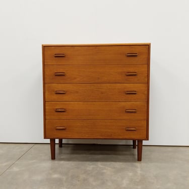 Vintage Mid Century Modern Teak Dresser 