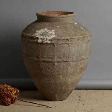 Large Water Urn with Debossed Decoration