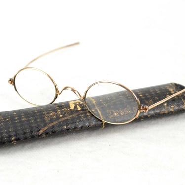Gold glasses 8K 333 with case 19th century Victorian antique round oval rare rarity 1860 1880 