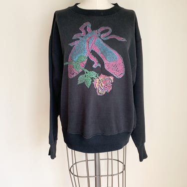 Vintage 1980s Black & Glittered Ballet Shoes Novelty Print Sweatshirt / L 