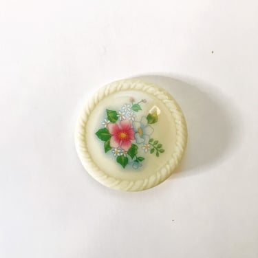 Vintage Avon Porcelain Pin Floral Brooch Flower Circle Pin Spring Bouquet 1984 Signed Avon Brooch 80's Jewelry 
