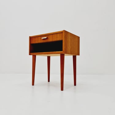 Mid century Scandinavian teak side table / bedside table, 1960s 